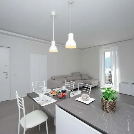 Regina Apt Apartment